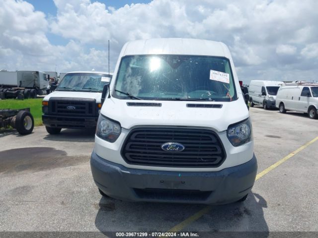 1FTYR2CM1JKB01654 Ford Transit-250
