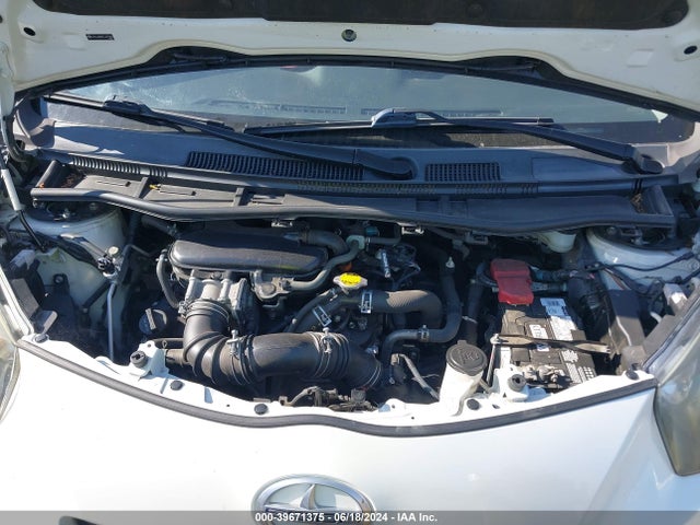 Scion IQ 2014 JTNJJXB00EJ027865 Image 10