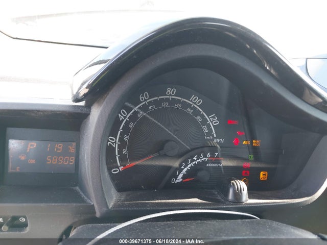 JTNJJXB00EJ027865 Scion IQ