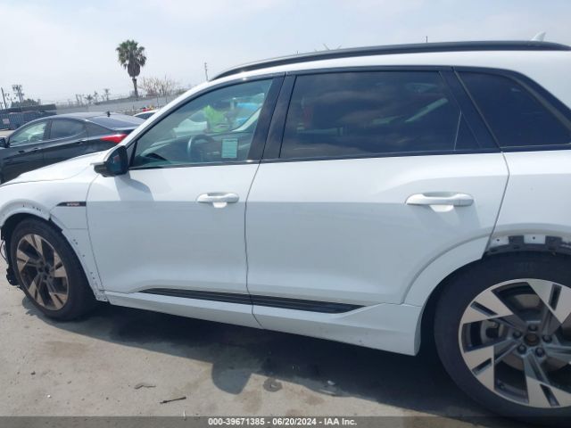WA1AAAGE6MB007984 Audi E-tron Premium Quattro