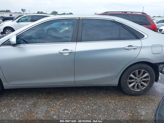 Toyota CAMRY LE 2015 4T4BF1FK6FR514556 Image 14