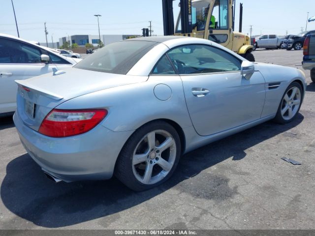 WDDPK4HA6FF102945 Mercedes-Benz SLK 250
