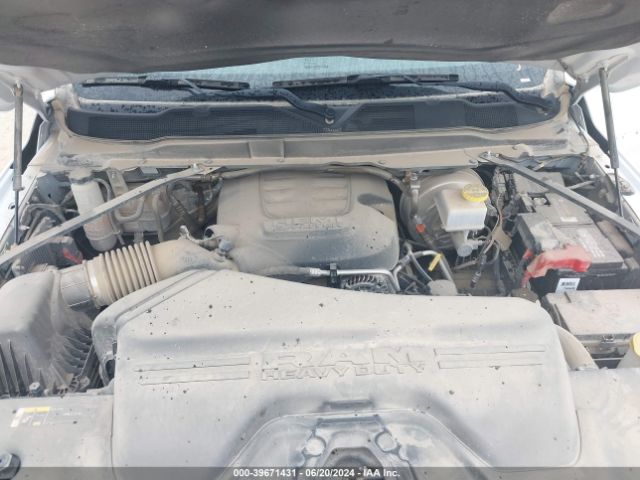 3C6UR5HJ9NG251515 RAM 2500 Tradesman  4x4 8' Box