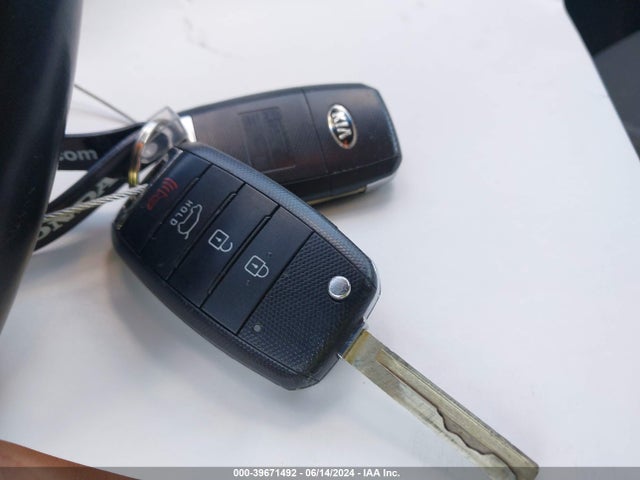 KIA Sorento 3.3l Lx 2017 5XYPGDA54HG206245 Image 11