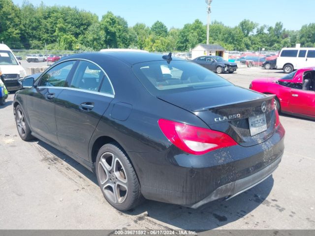 WDDSJ4GB4JN600311 Mercedes-Benz CLA 250 4MATIC