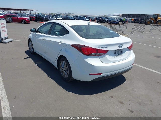 Hyundai ELANTRA SE 2015 5NPDH4AE9FH634463 Image 3