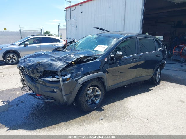 1C4PJMBX4KD328451 Jeep Cherokee Trailhawk 4x4