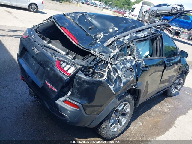 1C4PJMBX4KD328451 Jeep Cherokee Trailhawk 4x4