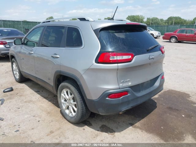 1C4PJMCB2FW714668 Jeep Cherokee Latitude