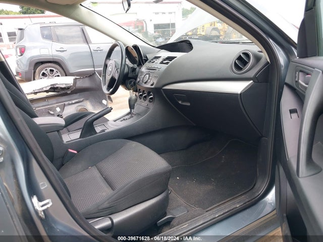 Продажа на аукционе авто 2012 Mazda Mazda3 I Sport, vin: JM1BL1UF4C1520687, номер лота: 39671628