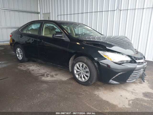 Toyota CAMRY LE 2017 4T1BF1FK2HU361879 zdjęcie główne