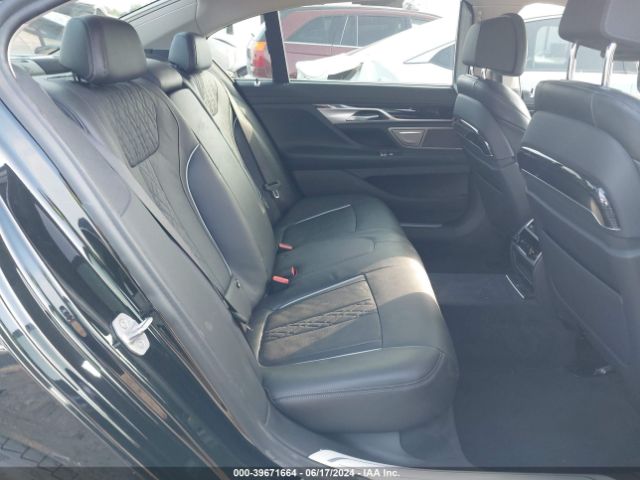 WBA7T2C00NCH08025 BMW 740 I