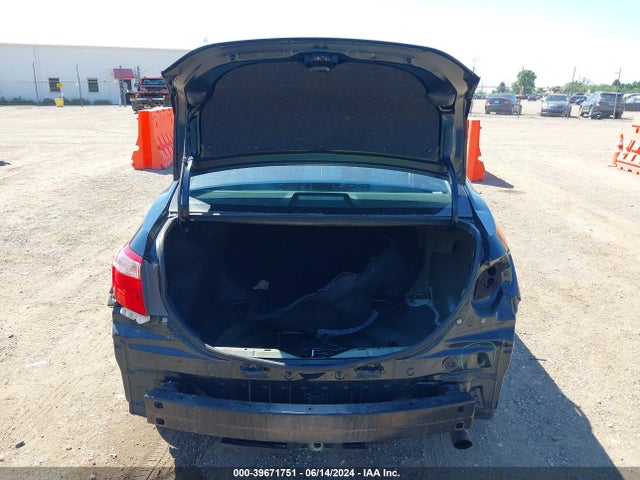 Toyota COROLLA LE 2018 2T1BURHE3JC060217 Image 16