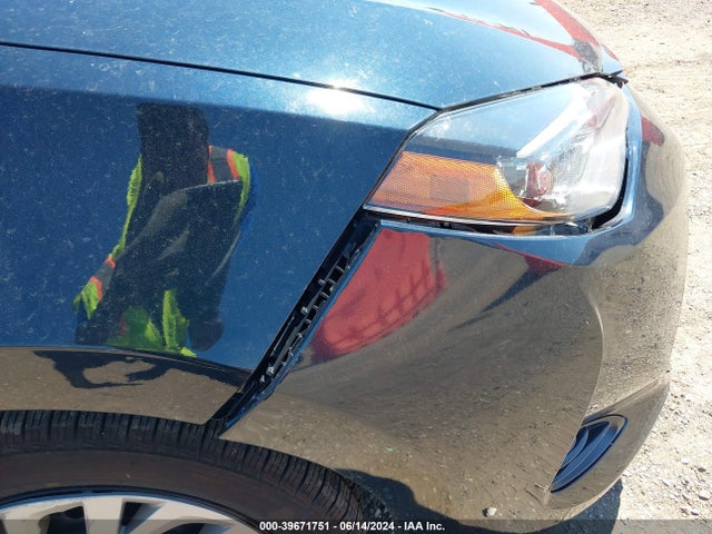Toyota COROLLA LE 2018 2T1BURHE3JC060217 Image 17