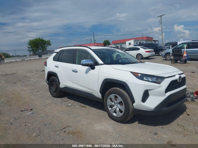 Toyota RAV4 LE 2020 JTMK1RFV3LD052054 Image 13