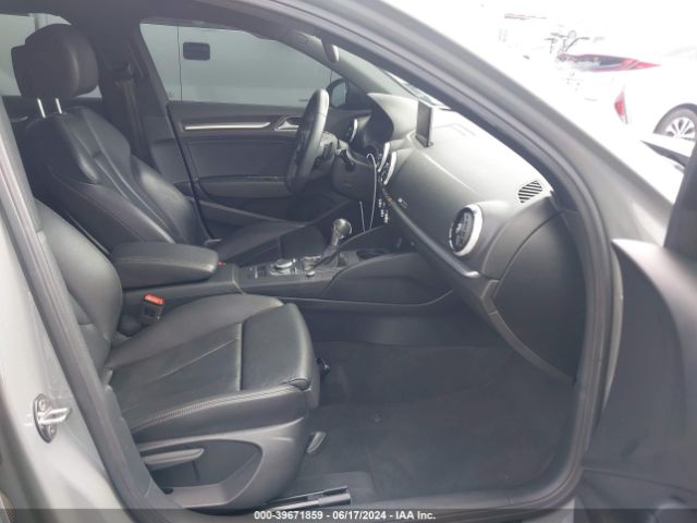 WAUAUGFF0LA025294 Audi A3 Premium 40 Tfsi Front-wheel Drive S Tronic