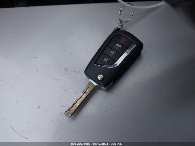Toyota CAMRY SE 2018 4T1B11HK5JU624934 Image 11