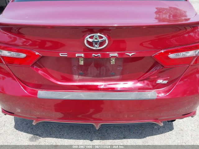 Toyota CAMRY SE 2018 4T1B11HK5JU624934 Image 18