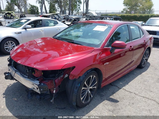 Toyota CAMRY SE 2018 4T1B11HK5JU624934 Image 2