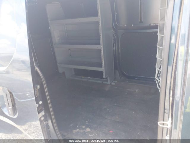 3N6CM0KN3GK696220 Nissan NV200 SV