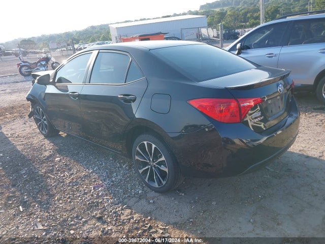 Toyota COROLLA SE 2017 5YFBURHE9HP592338 Image 3