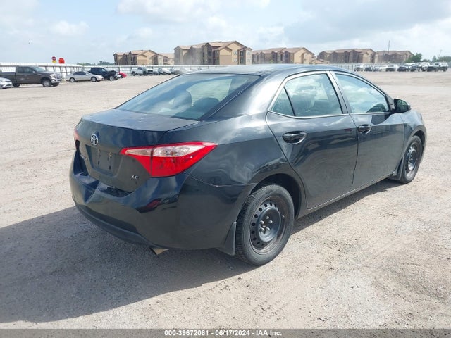Toyota COROLLA LE 2018 2T1BURHE8JC024233 Image 4