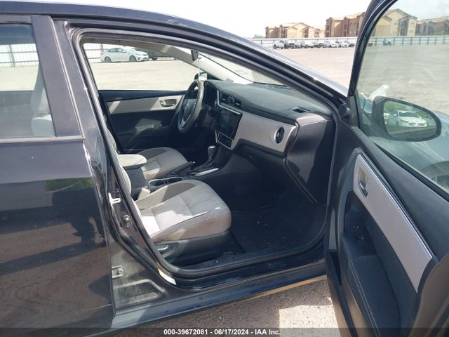 Toyota COROLLA LE 2018 2T1BURHE8JC024233 Image 5