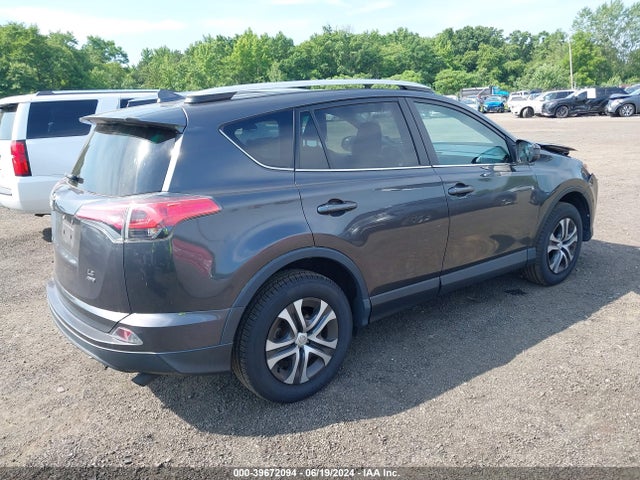 Toyota RAV4 LE 2016 2T3BFREV6GW447602 Image 4