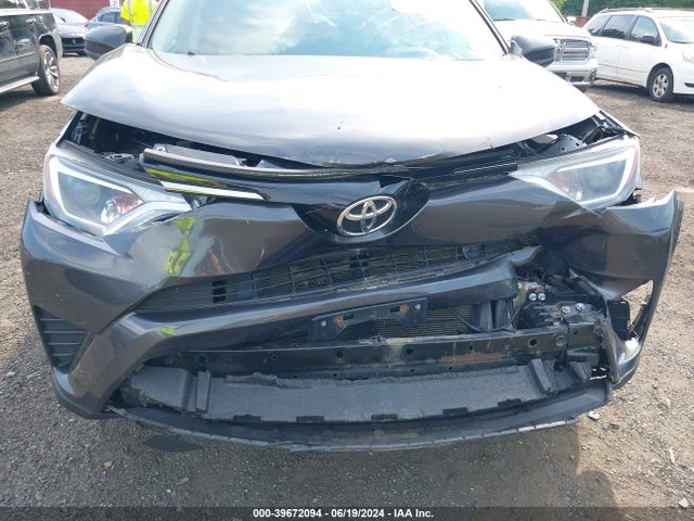 Toyota RAV4 LE 2016 2T3BFREV6GW447602 Image 6