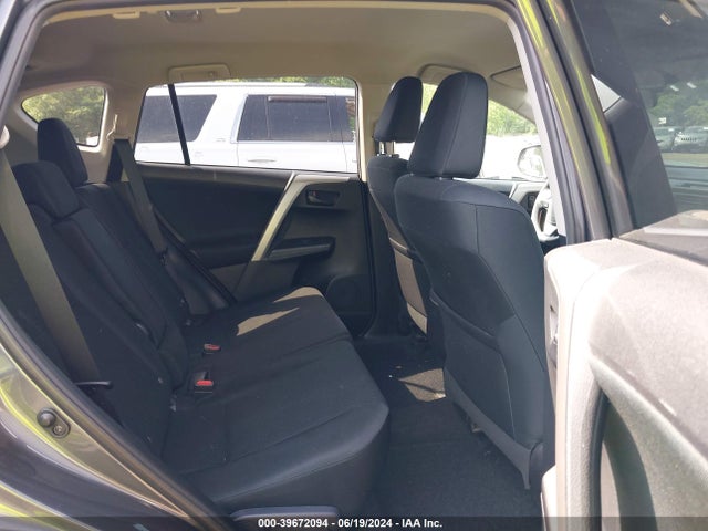 Toyota RAV4 LE 2016 2T3BFREV6GW447602 Image 8
