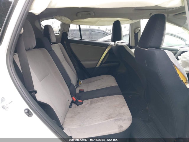 Toyota Rav4 Xle 2017 JTMWFREV4HD100429 Image 8