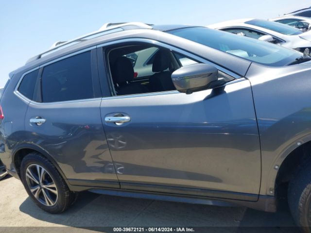 5N1AT2MT4KC761705 Nissan ROGUE SV