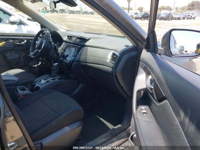 5N1AT2MT4KC761705 Nissan ROGUE SV