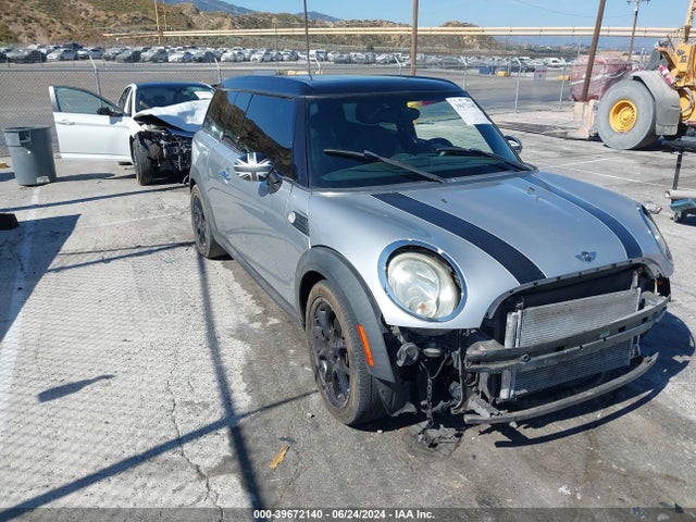 2008 MINI COOPER CLUBMAN WMWML33568TN66057 Photo 0