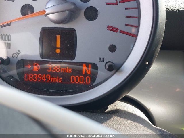 2008 MINI COOPER CLUBMAN WMWML33568TN66057 Photo 6