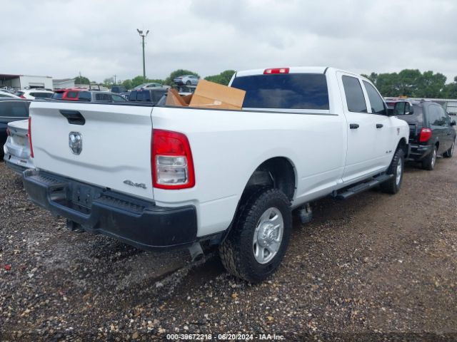 3C6UR5HJ0NG203207 RAM 2500 Tradesman  4x4 8' Box