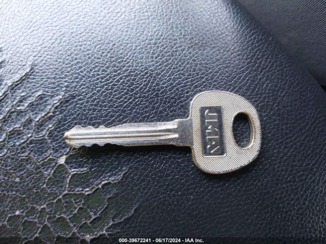 5NPDH4AE6GH697800 Hyundai ELANTRA SE