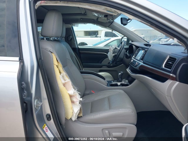 5TDYKRFH7FS076416 Toyota Highlander Limited V6