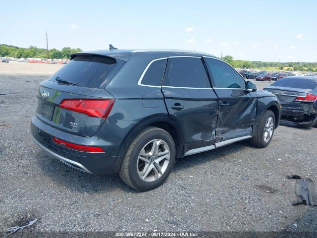 WA1BNAFY2J2229325 Audi Q5 2.0t Premium/2.0t Tech Premium