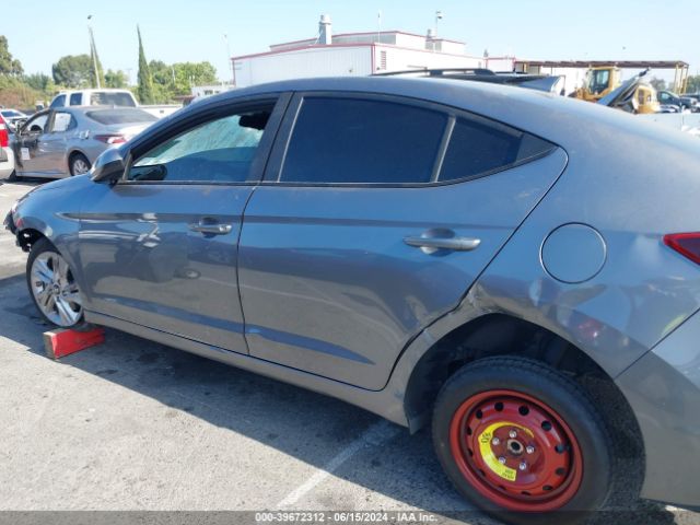KMHD84LF6KU814856 Hyundai ELANTRA SEL