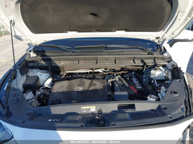 5TDGZRBH7MS124281 Toyota Highlander Xle