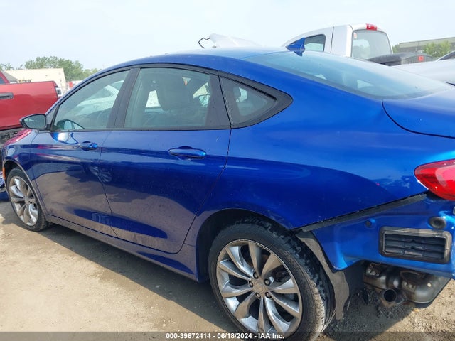 1C3CCCBG0FN736145 Chrysler 200 S