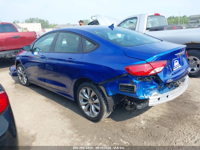 1C3CCCBG0FN736145 Chrysler 200 S