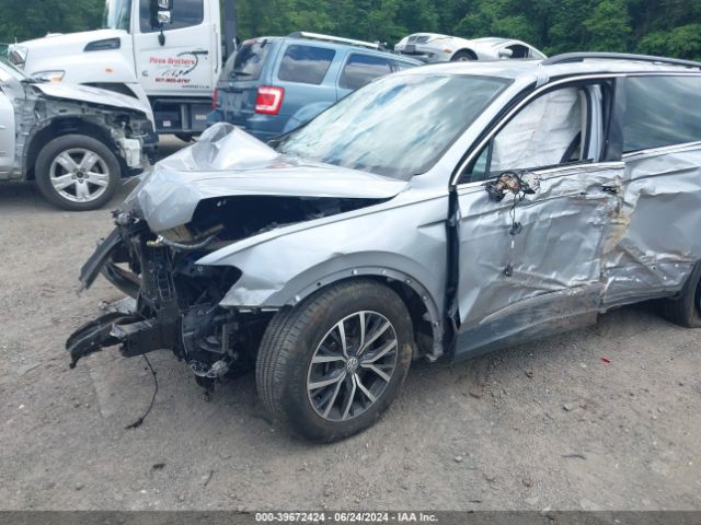 3VV2B7AX3LM006501 Volkswagen Tiguan 2.0t Se/2.0t Se R-line Black/2.0t Sel