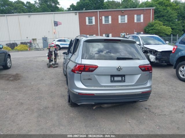 3VV2B7AX3LM006501 Volkswagen Tiguan 2.0t Se/2.0t Se R-line Black/2.0t Sel
