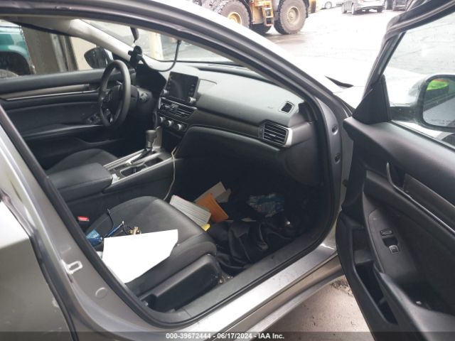 1HGCV1F13JA249782 Honda ACCORD LX