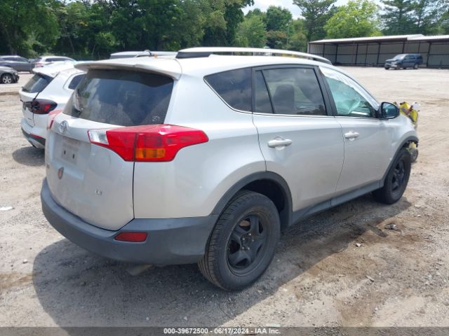 2T3ZFREV6EW084746 Toyota RAV4 LE