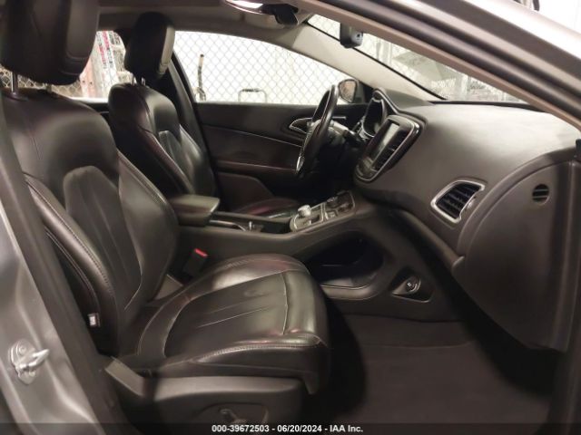1C3CCCAB8HN511531 Chrysler 200 Limited Platinum