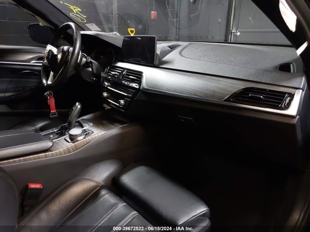 WBAJE7C31HG889685 BMW 540i Xdrive