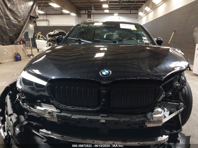 WBAJE7C31HG889685 BMW 540i Xdrive